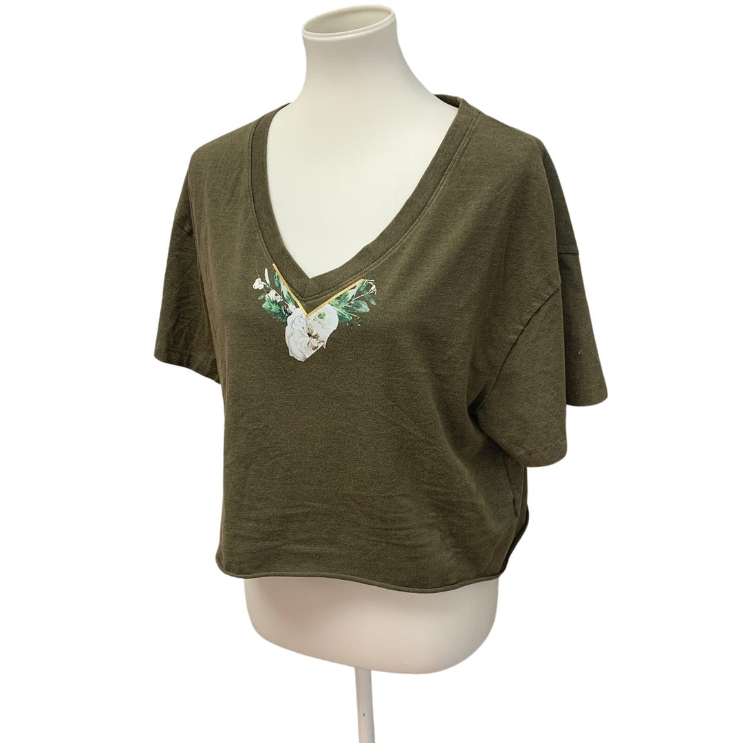 New Hand Printed Upcycled Medium Rose Flower Cropped V-Neck Tee Shirt Blouse