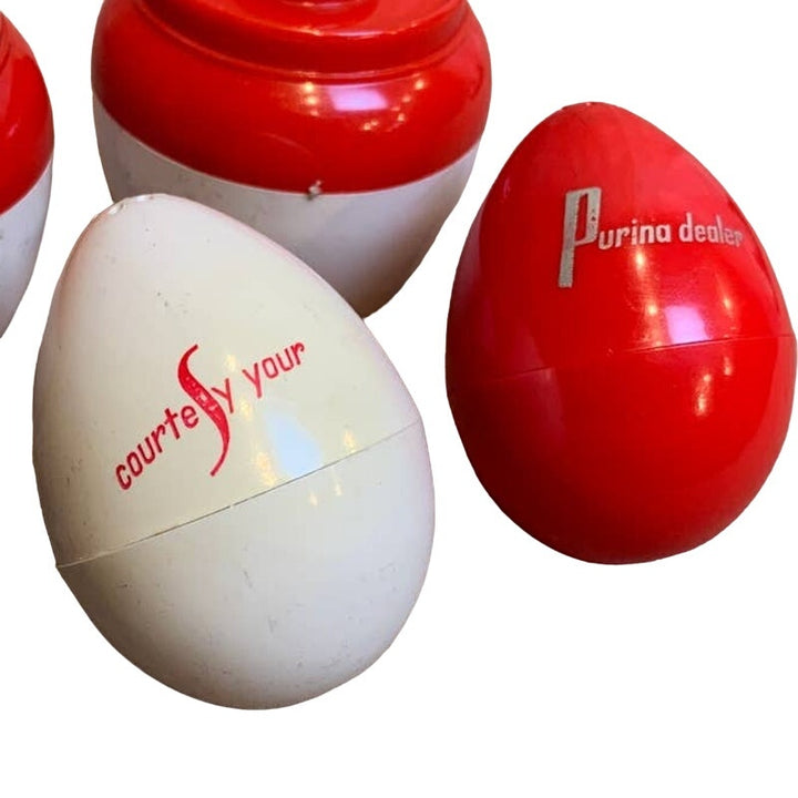 2 Sets Vintage Red White Purina Plastic Egg Canister Shaped Salt Pepper Shakers
