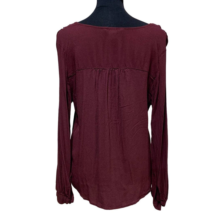 H&amp;M Size 12 Long Sleeve Button Down Hi Low Lightweight 100% Viscose Top Blouse