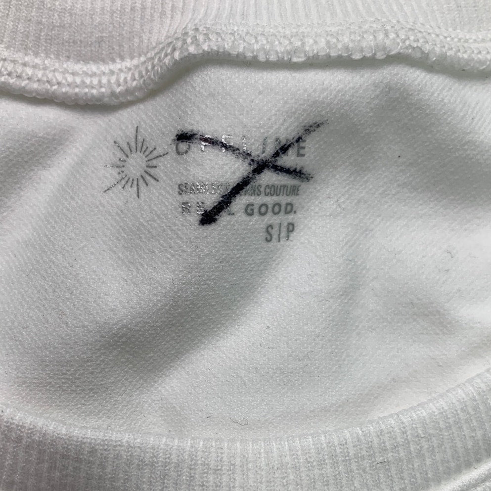 New OFFLINE By Aerie Womens Small White Sidewalk Seamless Cropped T-Shirt
