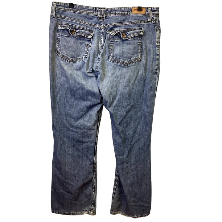 Signature by Levi Strauss Womens Plus Size 16W Stretch Cotton Denim Blue Jeans