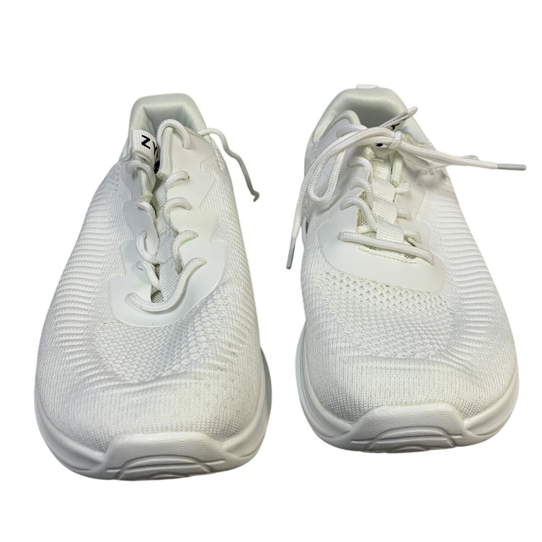 Zyen Womens Size 9 White Sneakers Lace Up Low Top Round Toe Running Shoes