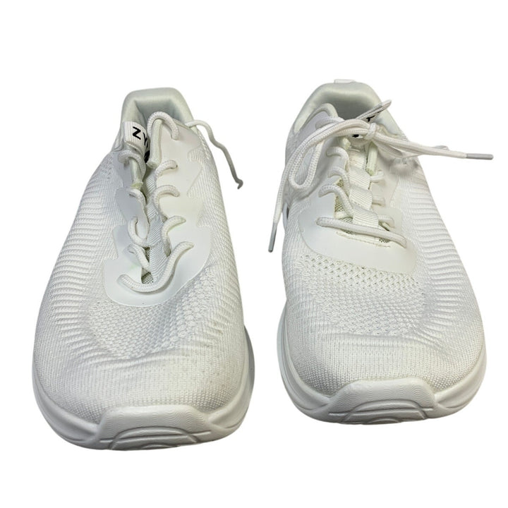 Zyen Womens Size 9 White Sneakers Lace Up Low Top Round Toe Running Shoes