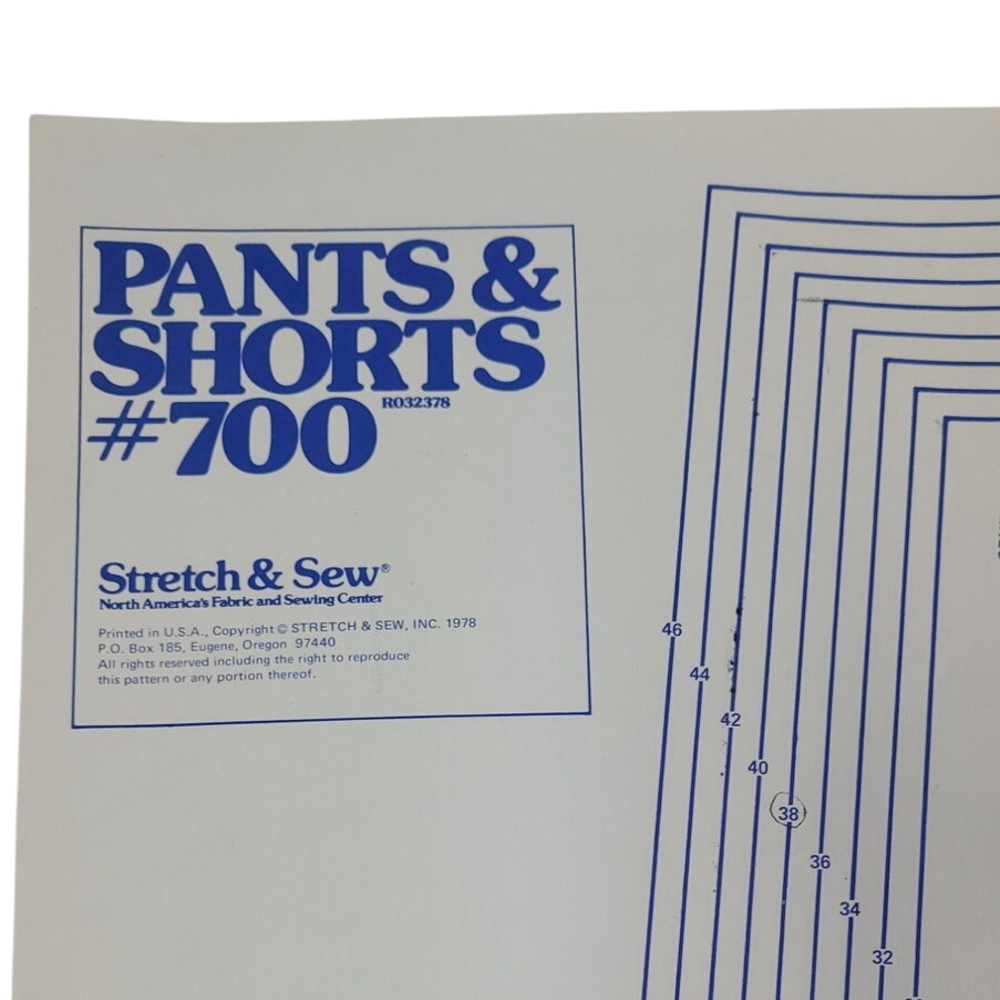 1978 Stretch &amp; Sew 700 Pants &amp; Shorts Sewing Pattern, Complete &amp; Uncut