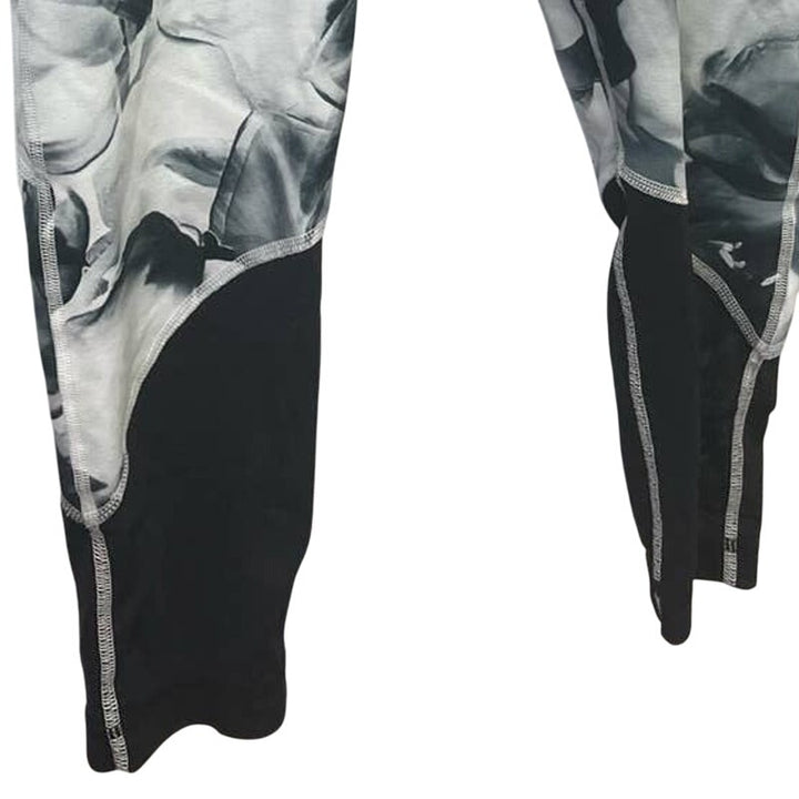 Lot of 2 Vogo Athletica &amp; Zella Medium Stretch Polyester Athletic Ankle Leggings