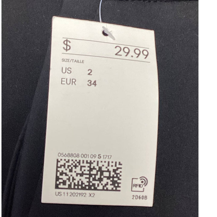 New H&amp;M Womens Size 2 Slim Regular Waist Cropped Basic Black Capri Cropped Pants