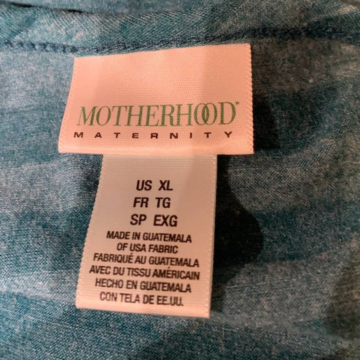 Motherhood Maternity XL Long Sleeve Scoop Neck Lightweight Polyester Blend Top