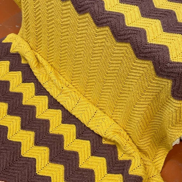 Handmade Vintage Crocheted Purple Zig Zag Stripe Blanket Acrylic Afghan Throw