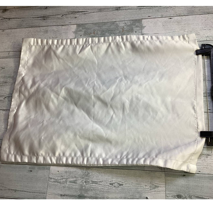 Sleeping Closed Eye Lashes Silky Feel Polyester Single Standard Pillow Case