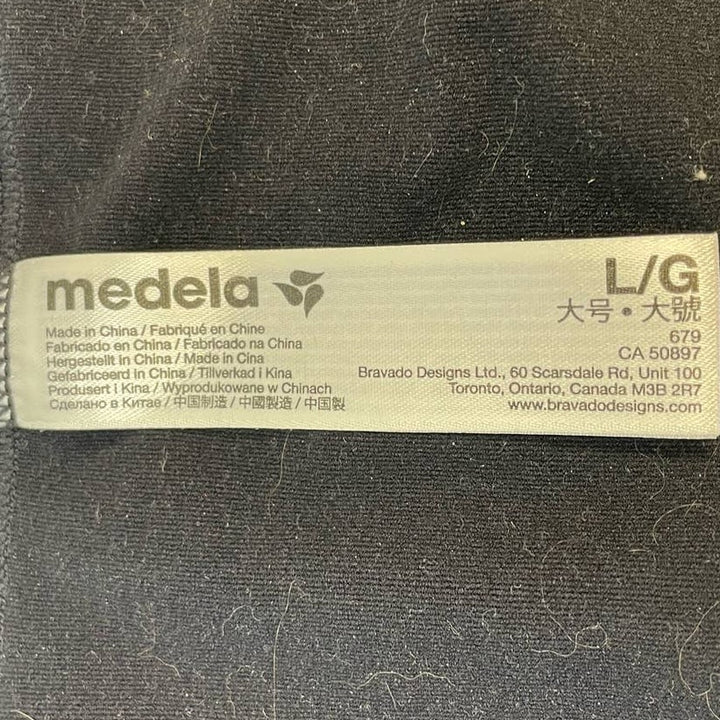 Medela Large Easy Expression Hands Free Double Pumping Front Zip Bustier Bra