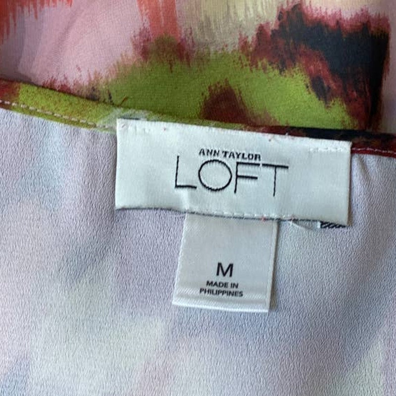 Ann Taylor LOFT Medium Sleeveless Floral V-Neck Ruffled Shell Career Blouse Top