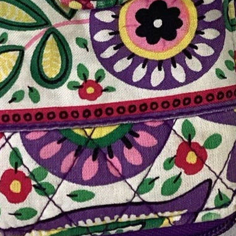Vera Bradley Purple Floral Geometric Quilted Cotton Blend Wristlet Purse Wallet