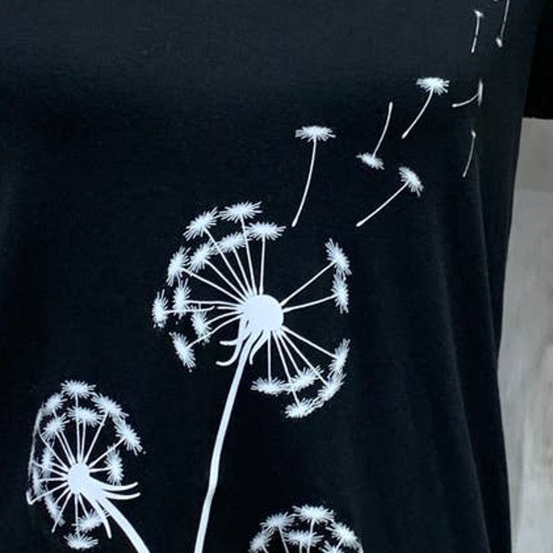 Hand Printed Upcycled Dandelion Make a Wish Medium Maternity Short Sleeve Tee