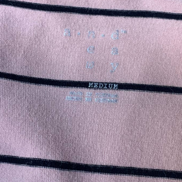 A New Day Womens Medium Buzzy Sequin Bee Pale Pink Striped PolyCotton Tee
