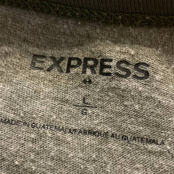 Express Mens Large 1/4 Button Long Sleeve Cotton Blend Baseball Raglan Tee Shirt