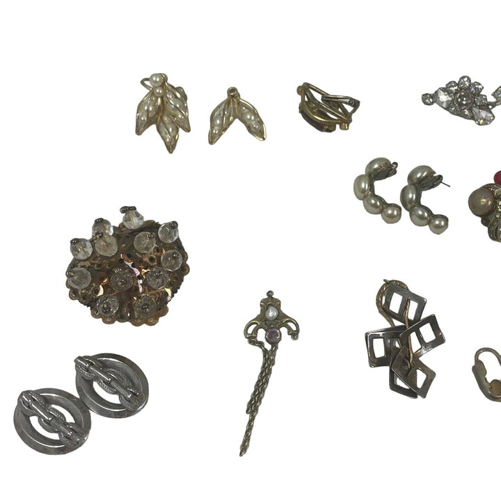 20+ Pc Broken Vintage Earrings Brooches Chains Jewelry Findings Craft Supply Lot