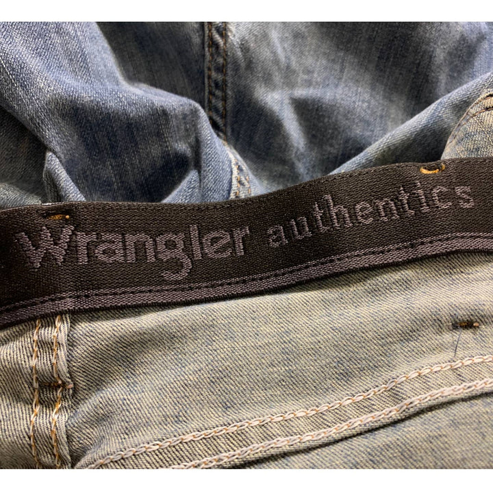 Wrangler Authentics 46 X 32 Rugged Distressed Elastic Waistband Denim Blue Jeans