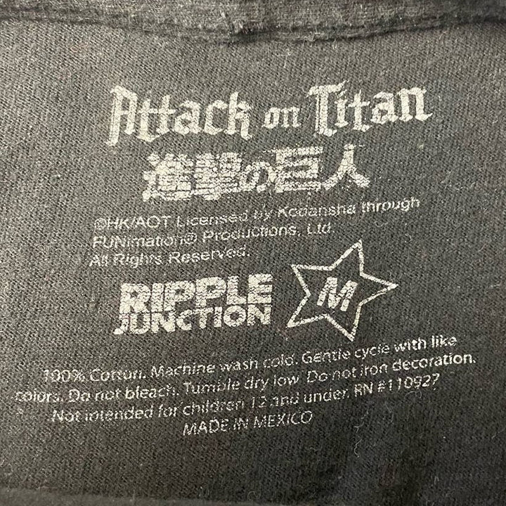 Attack on Titan Womens Medium Short Sleeve 100% Cotton Crew Neck Tee Shirt