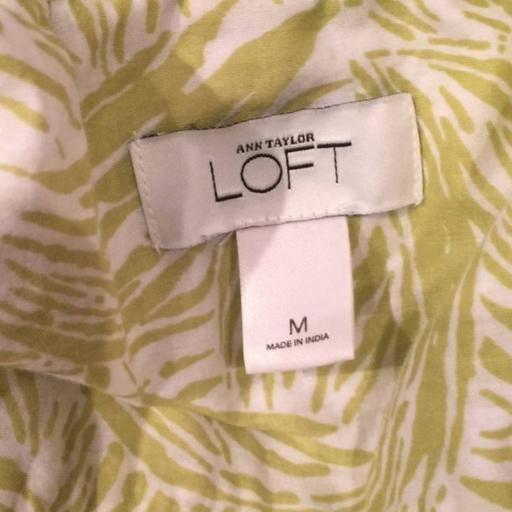 LOFT Medium 100% Cotton Ruffled Floral Sleeveless Frilly Tank Top bonus necklace