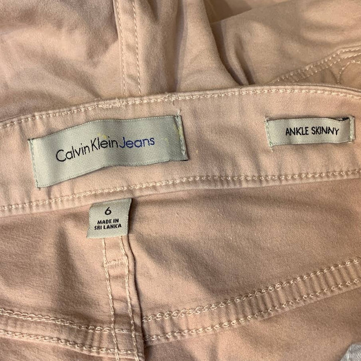 Calvin Klein Jeans Size 6 Blush Pink Stretch Cotton Blend Ankle Skinny Jeans
