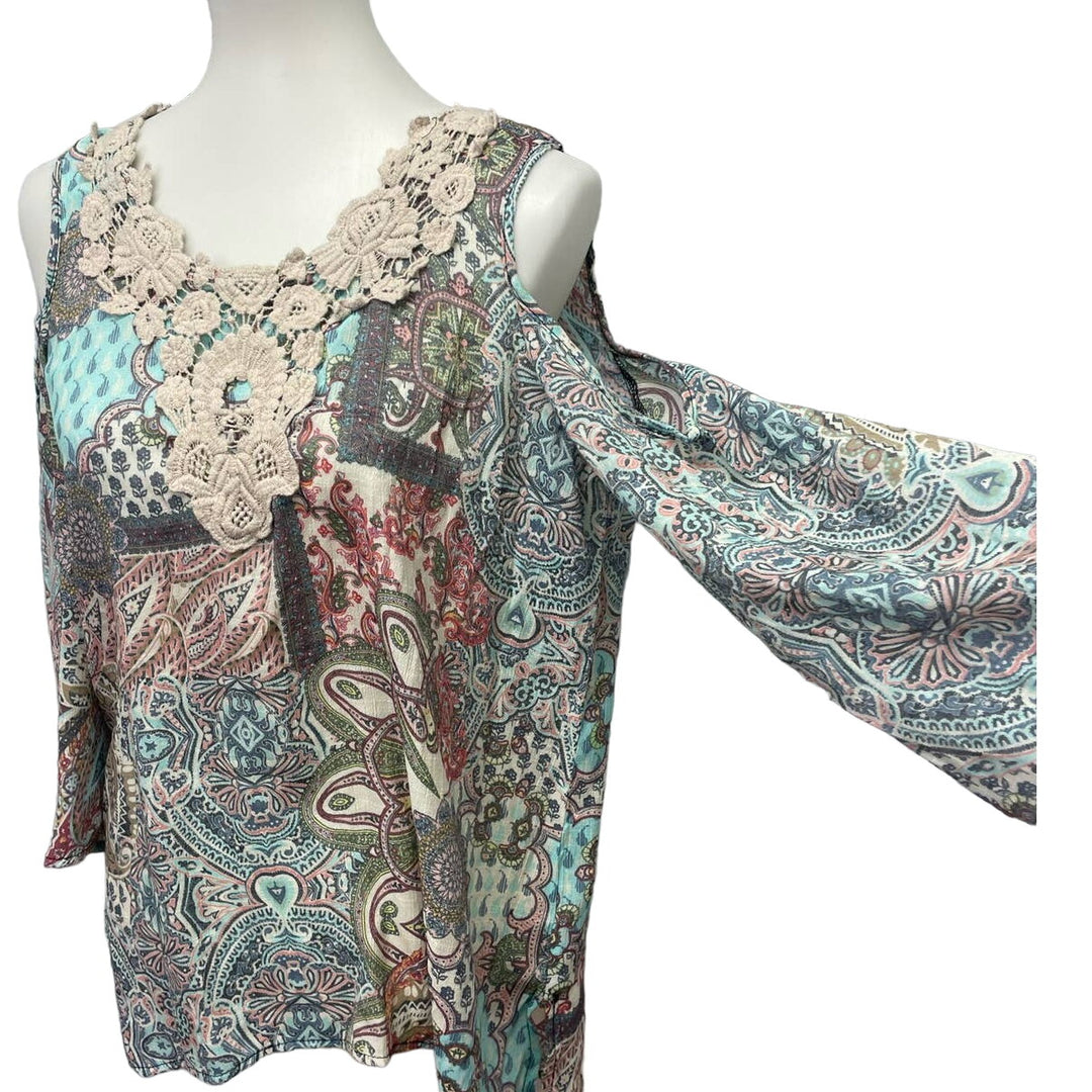 Spense Womens Medium Boho Patchwork Lace Cold Shoulder Bell Sleeve Paisley Top