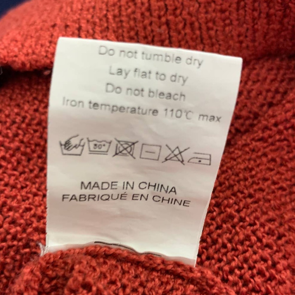 Womens XL Long Sleeve Tomato Red Lightweight Roll Collar Pullover Knit Sweater