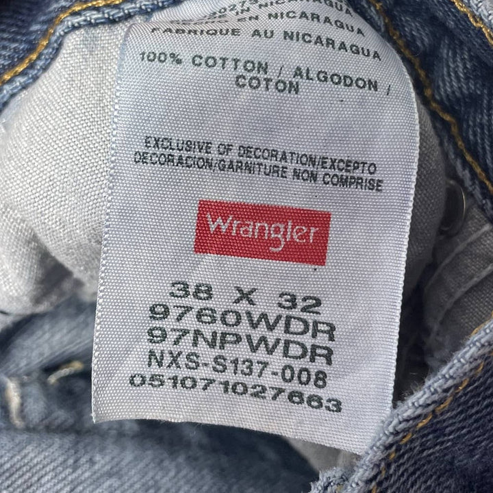 Lot of 2 Wrangler Mens 38 X 32 100% Cotton Medium Wash Denim Blue Jeans