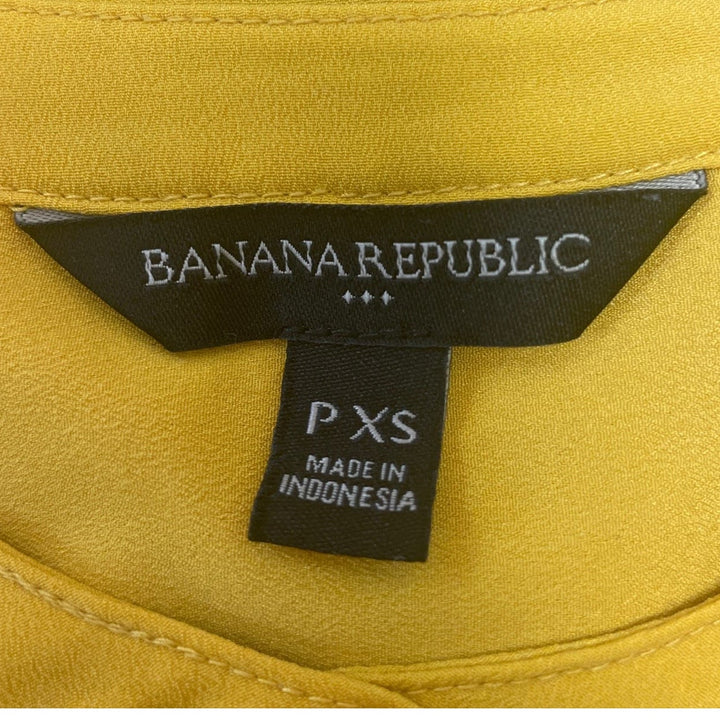 Banana Republic Womens PXS Petite 100% Polyester Bell Sleeve Button Up Blouse