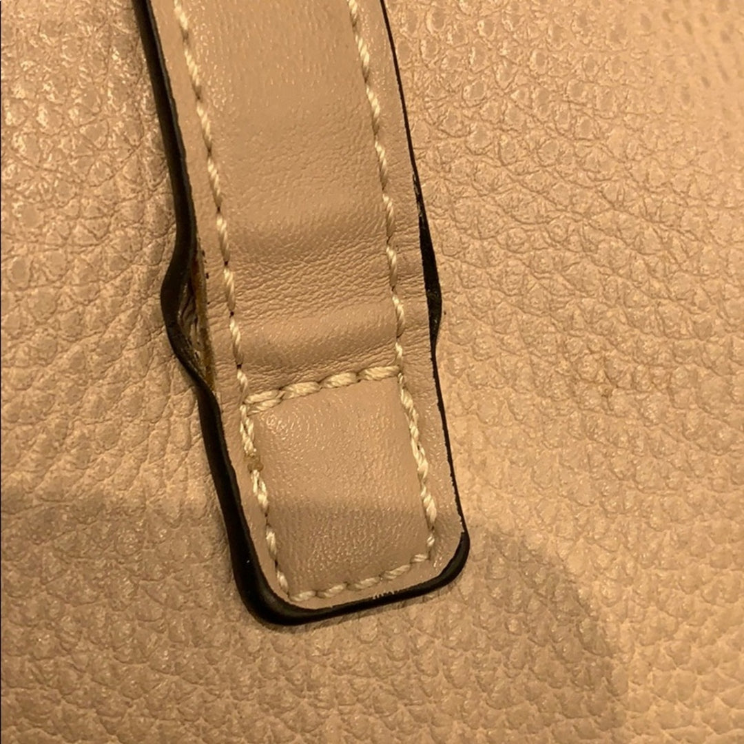 Simply Noelle Tan Gold Accent Faux Leather Short Strap Handbag w Lots of Pockets