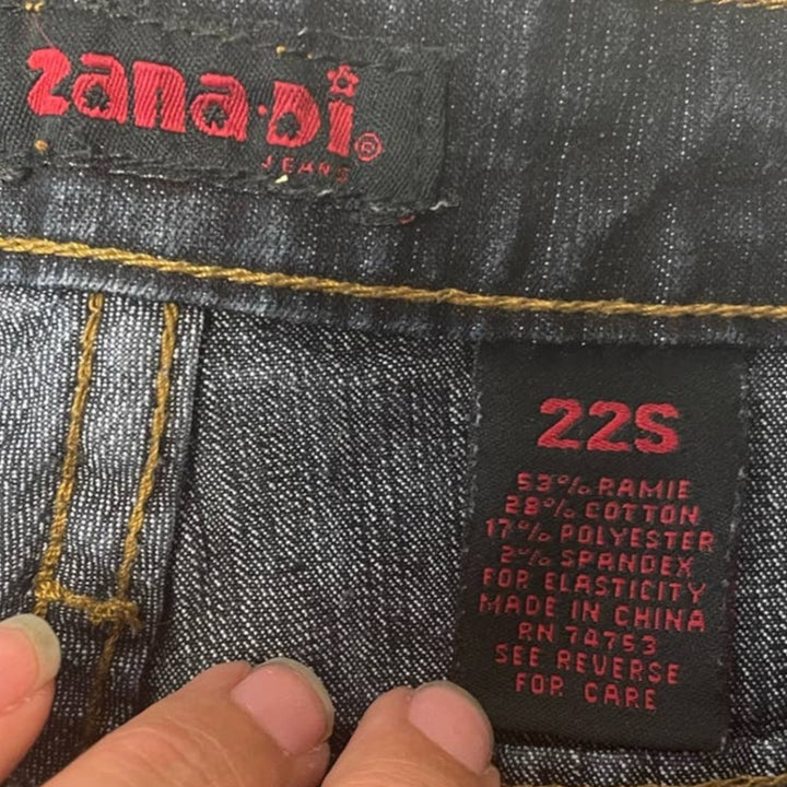 Zana-Di Womens Size 22S Short Ramie Cotton Blend Dark Wash Boot Cut Denim Jeans