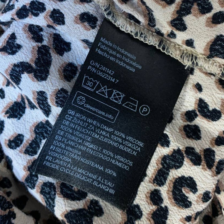 H&amp;M Size 12 100% Rayon Leopard Animal Polka Dot Print Short Sleeve Blouse